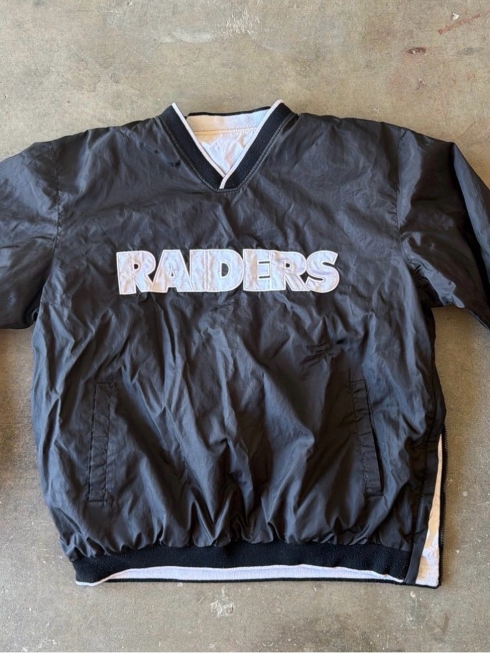 Vintage NFL Raiders Pullover Jacket reversible black or white